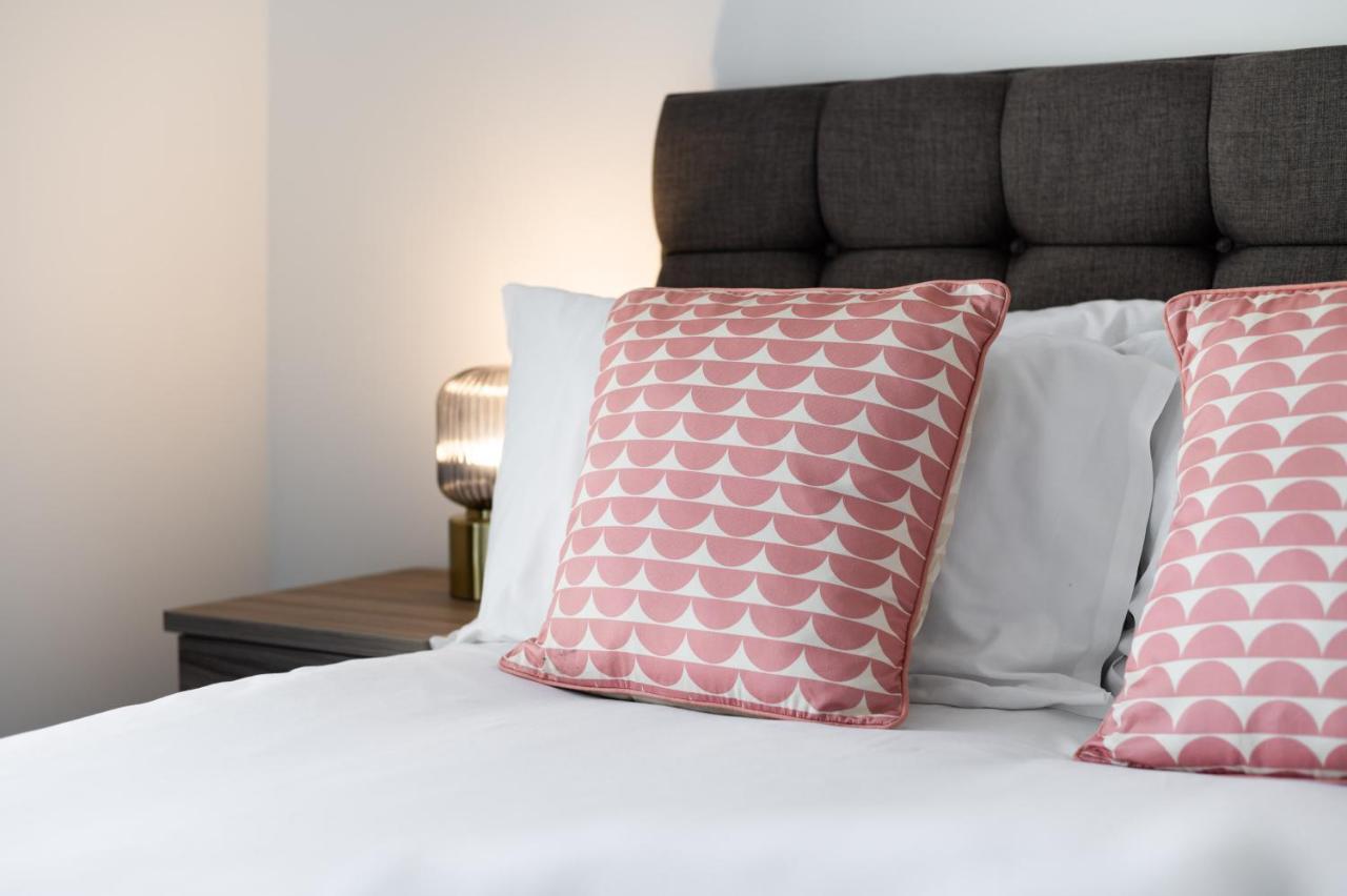 Apartment Caemawr Place - Stylish Tv In Every Bedroom! *